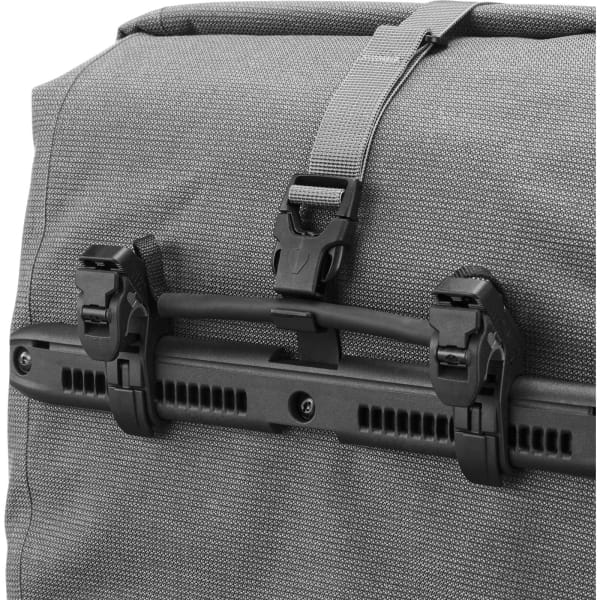 ORTLIEB Back-Roller Plus Urban QL2.2 - Hinterradtasche pepper - Bild 8 ORTLIEB Back-Roller Plus Urban QL2.2 - Hinterradtasche pepper - Bild 8